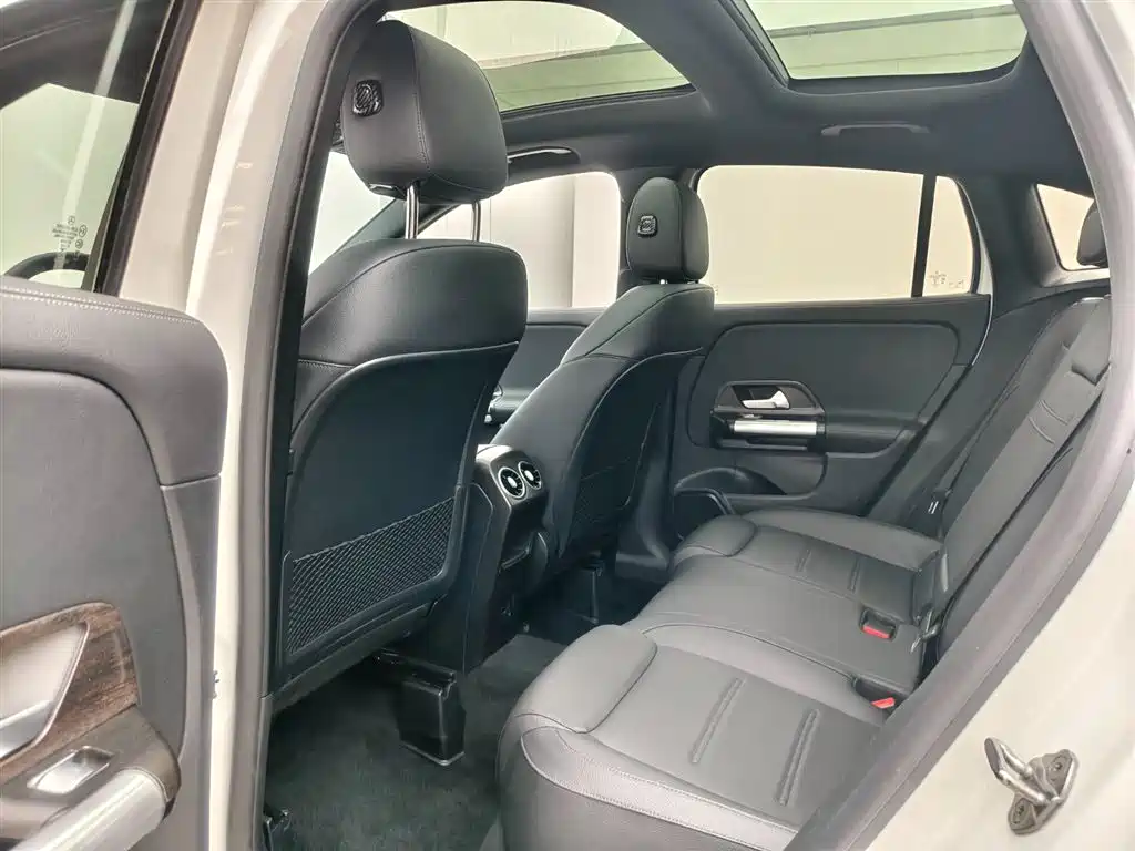 Mercedes-Benz GLA 2022 GLA 220