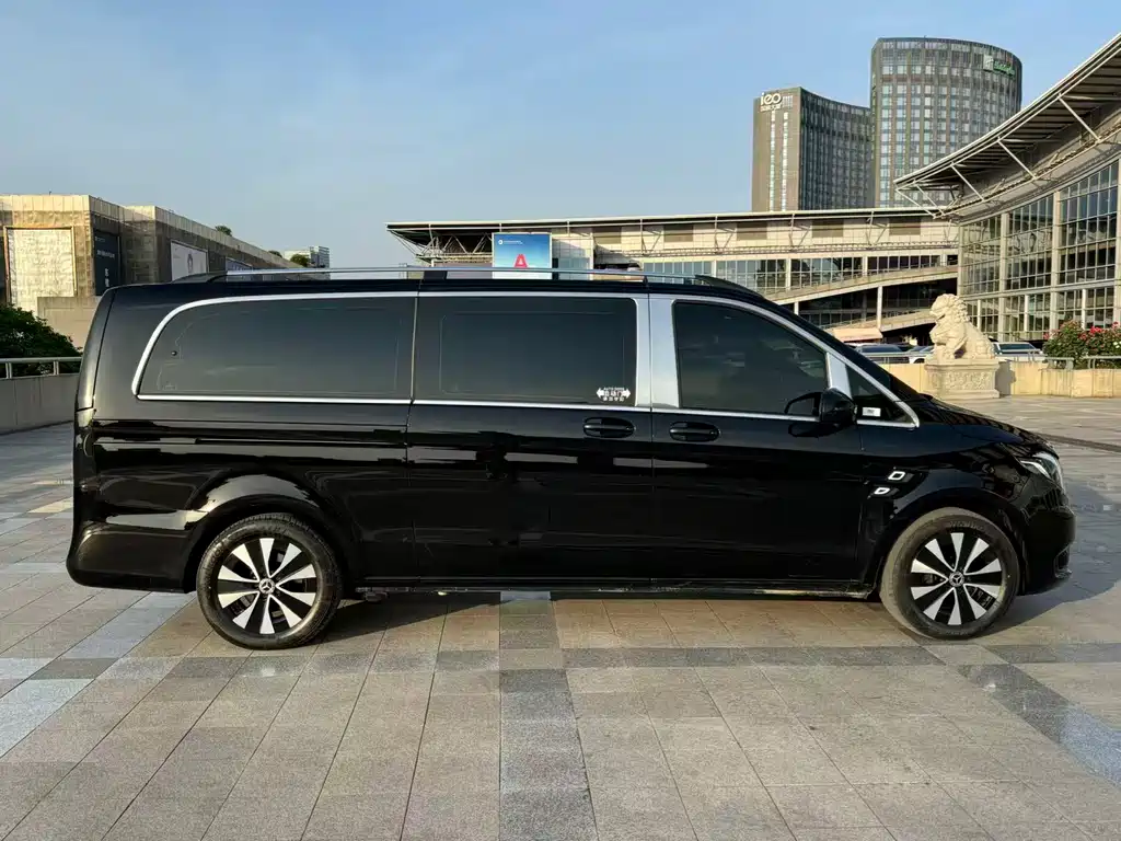 Vito 2023 2.0T Elite Edition 7-Seater