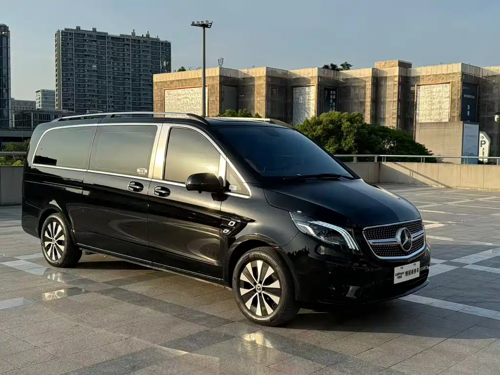 Vito 2023 2.0T Elite Edition 7-Seater