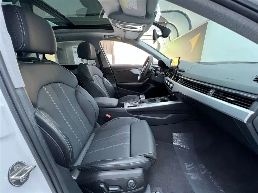 Audi A4L 2020 40 TFSI Fashion Dynamic