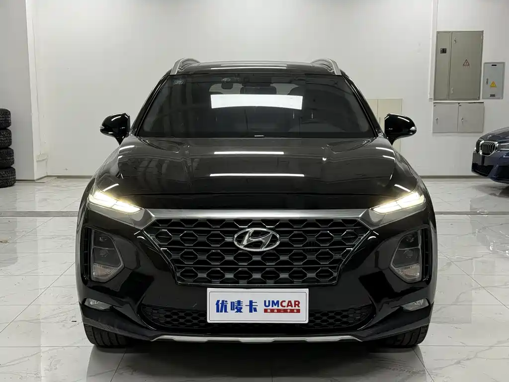 Santa Fe 2019 380 TGDi GLS Automatic FWD Luxury Edition China V
