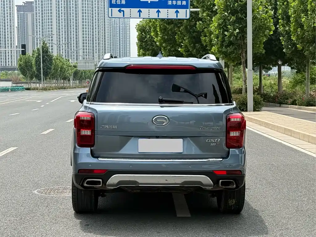 GAC Trumpchi GS8 2017 320T FWD Luxury Smart Connect Edition (7-seater)