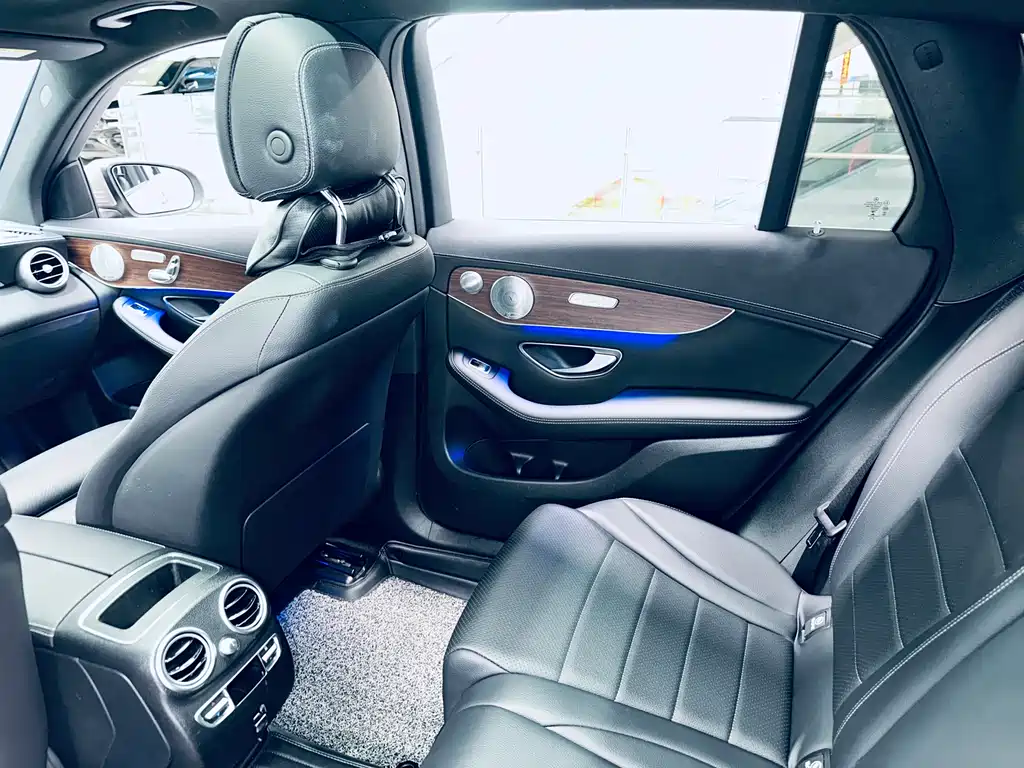 Mercedes-Benz GLC 2021 GLC 300 L 4MATIC Dynamic