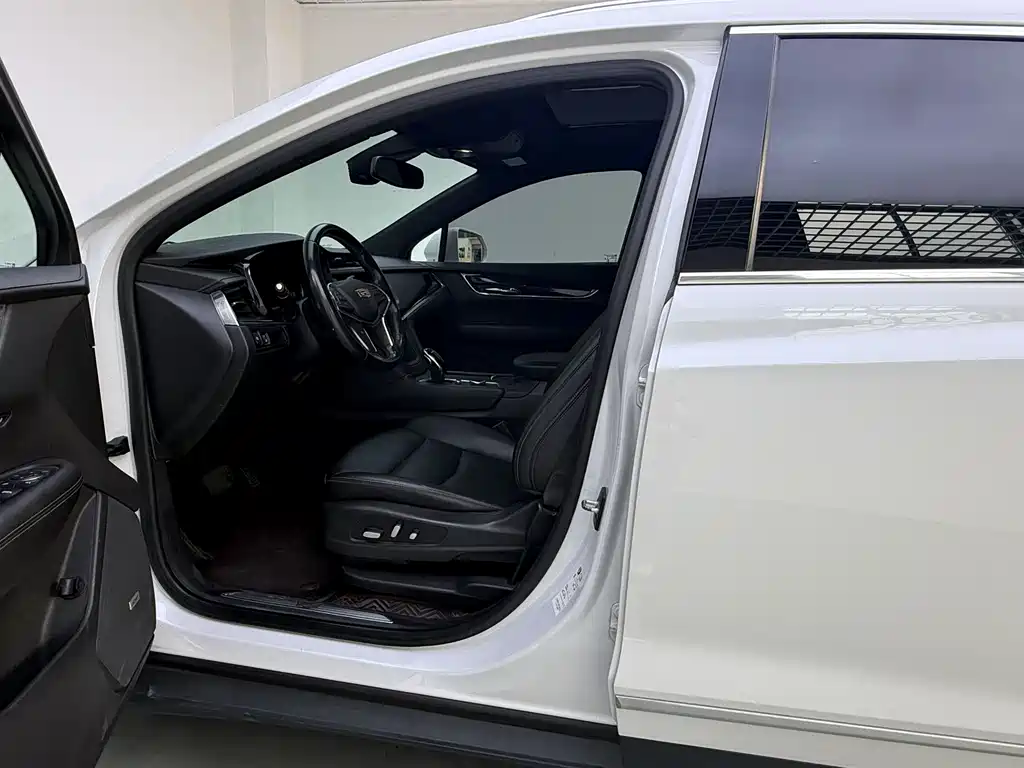 Cadillac XT5 2021 2.0T AWD Luxury