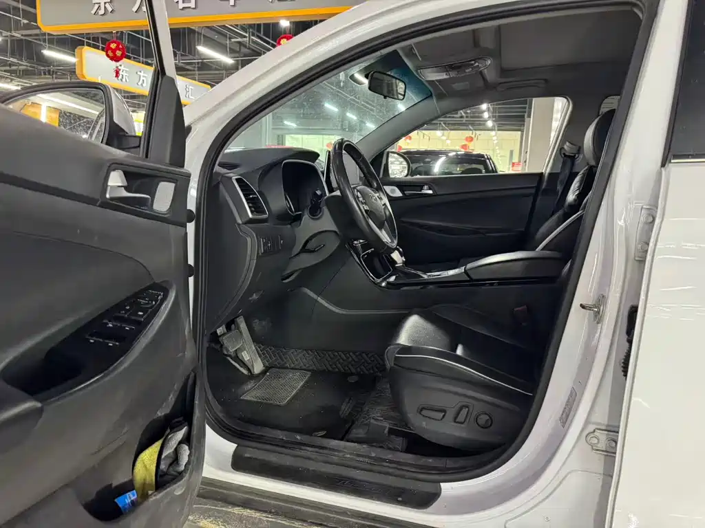 2019 Hyundai Tucson 280TGDi DCT 2WD Fashion Edition China VI