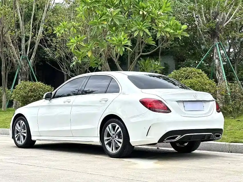 Mercedes-Benz C-Class 2017 C 200 L Sport