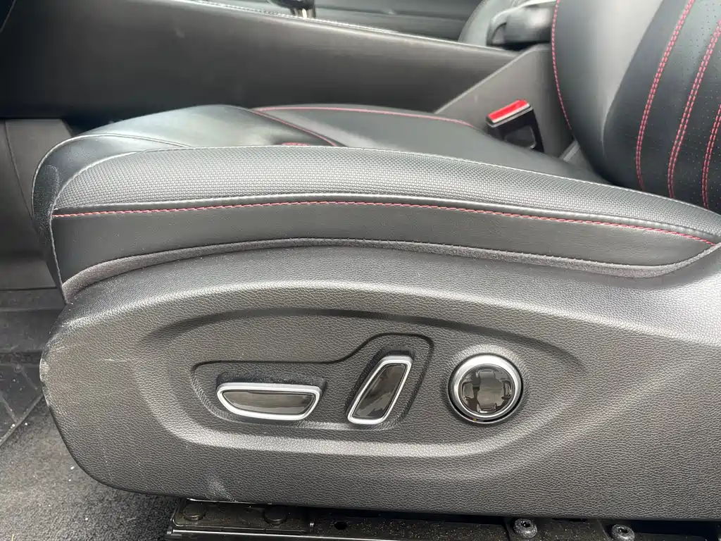 Trumpchi Empow 2023 270T DCT J16 Edition