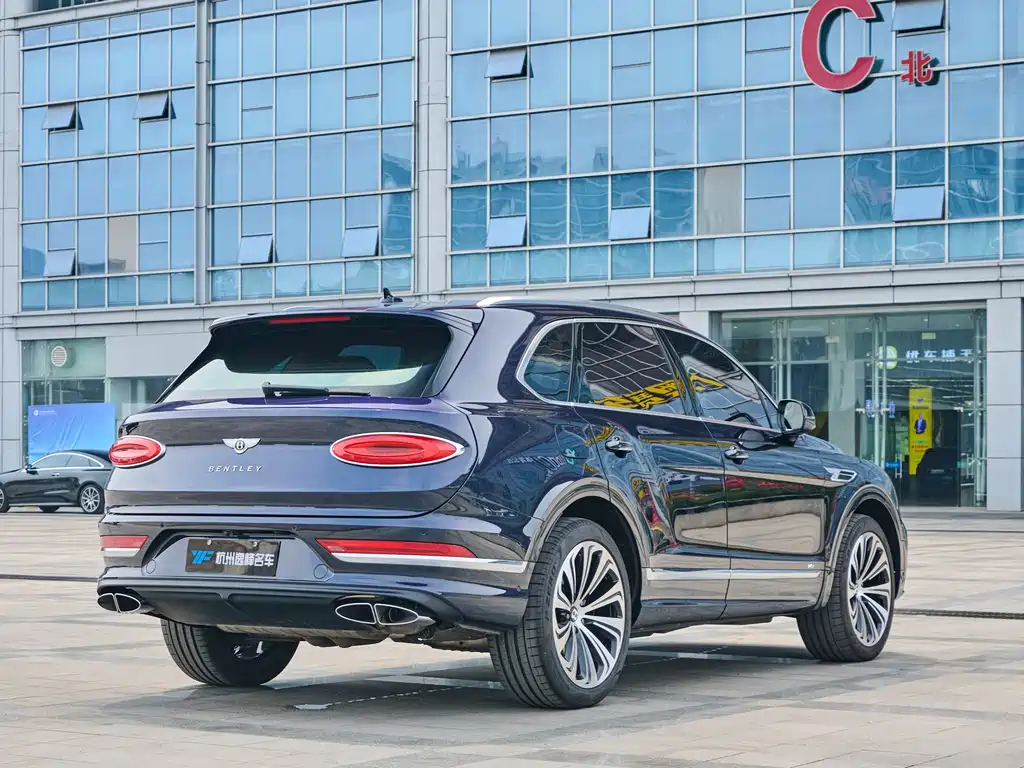 Bentayga 2022 4.0T V8