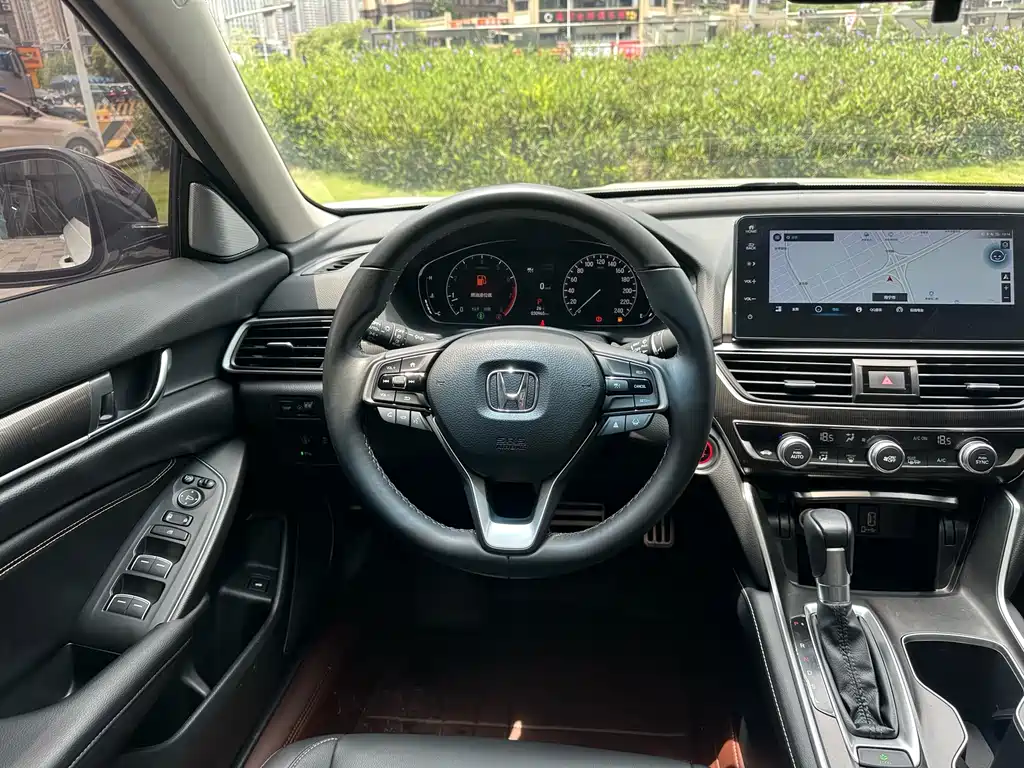 Accord 2022 260TURBO Phantom Night Premium Edition