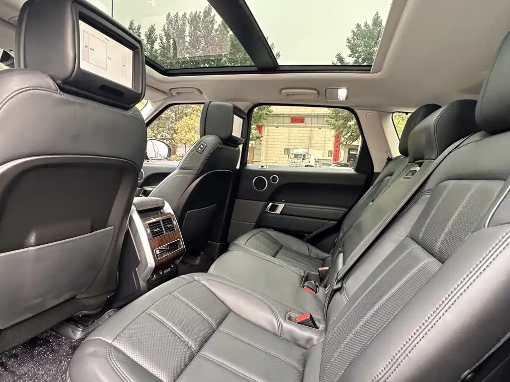 Range Rover Sport P400e HSE 2019