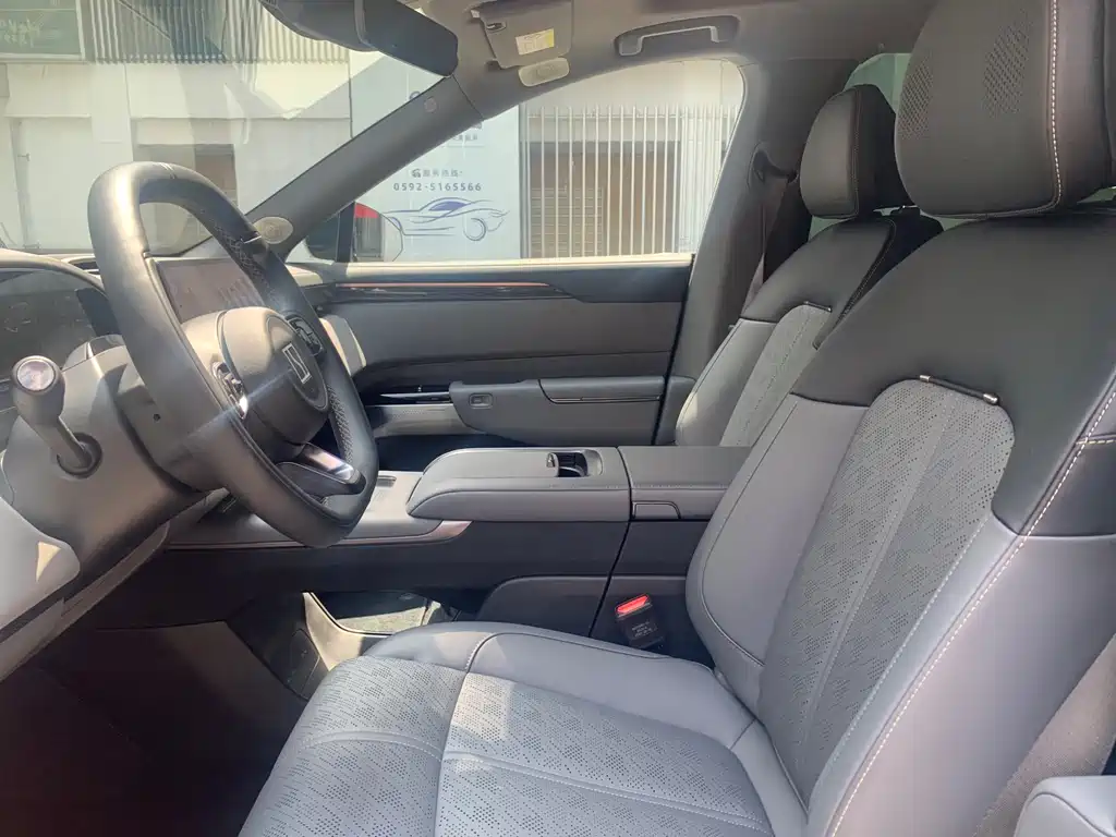 Zeekr 7X 2025 100kWh Long Range AWD Intelligent Driving Edition