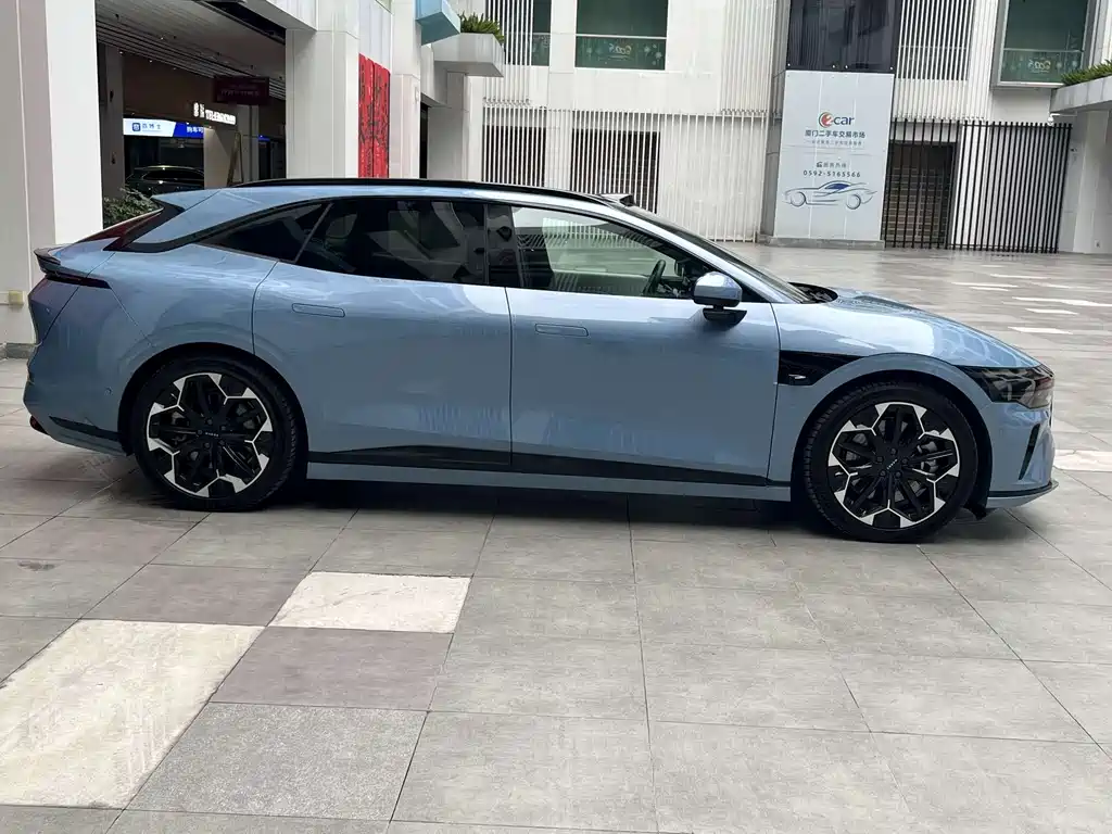 Zeekr 007GT 2025 RWD Intelligent Driving Edition 75kWh