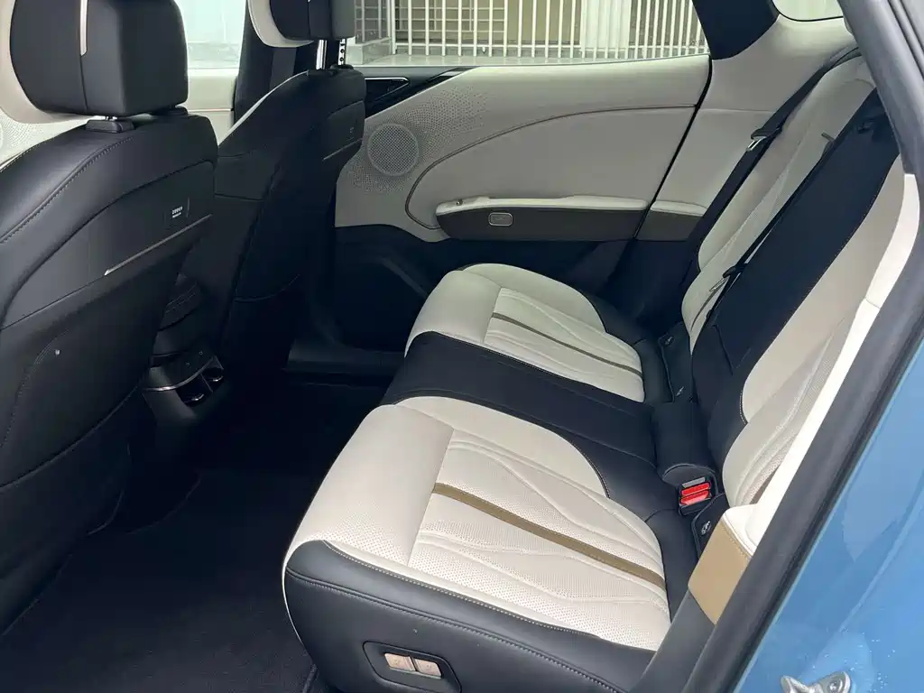 Zeekr 007GT 2025 RWD Intelligent Driving Edition 75kWh