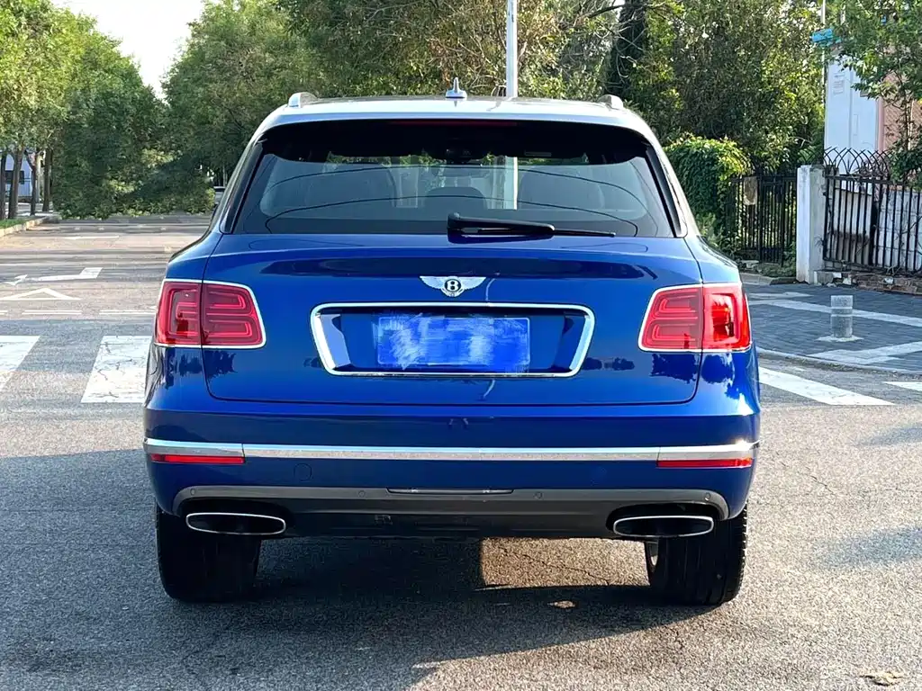 Bentayga 2016 6.0T Standard Edition