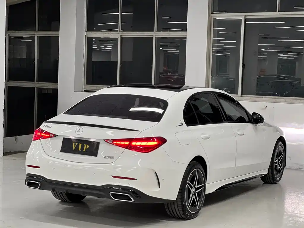 Mercedes-Benz C-Class 2025 C 260 L皓夜 Sport Edition