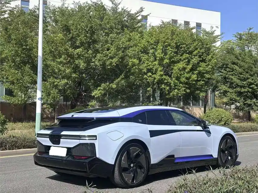 HiPhi Z 2023 Four-Seater