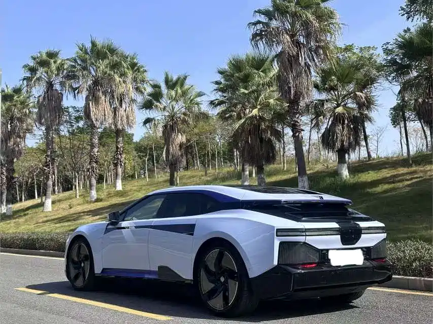 HiPhi Z 2023 Four-Seater