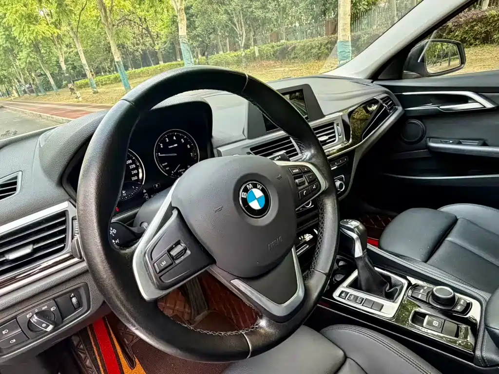 BMW 1 Series 2019 118i M Sport Package