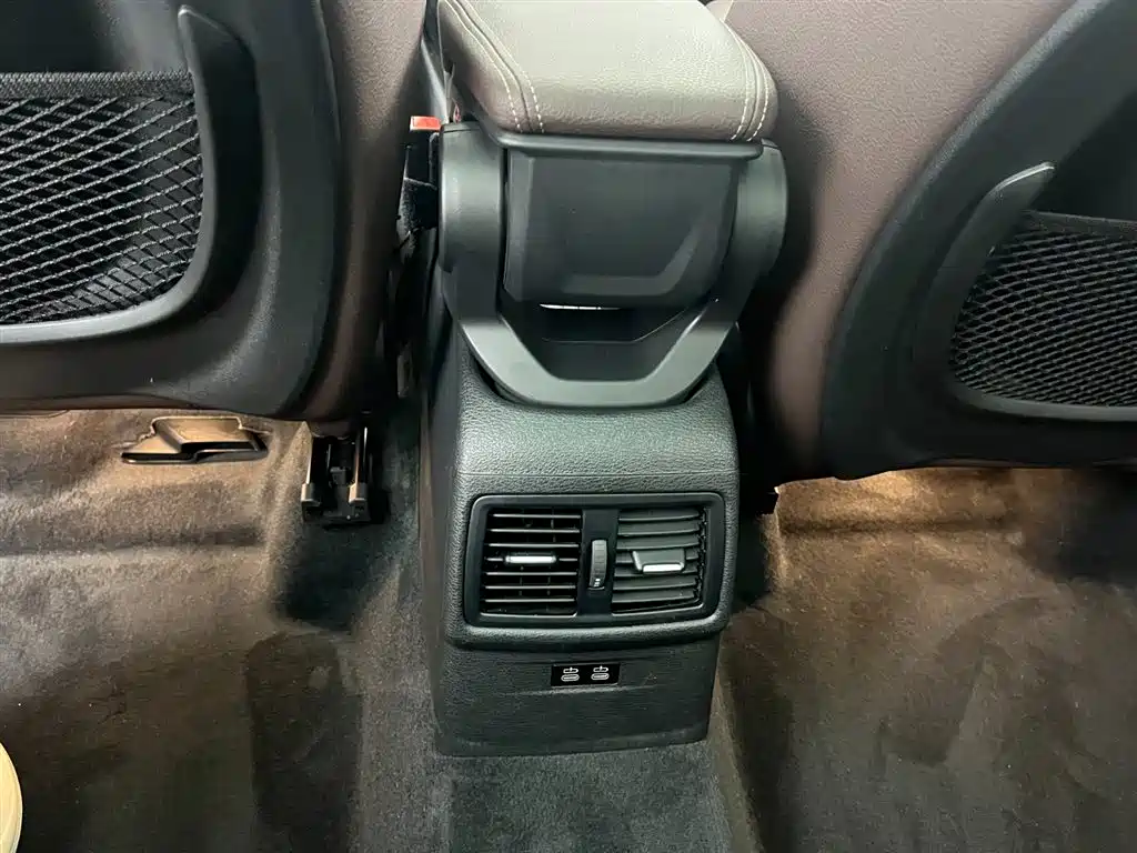 BMW X1 2021 Facelift xDrive25Li Premium Edition - фото 4