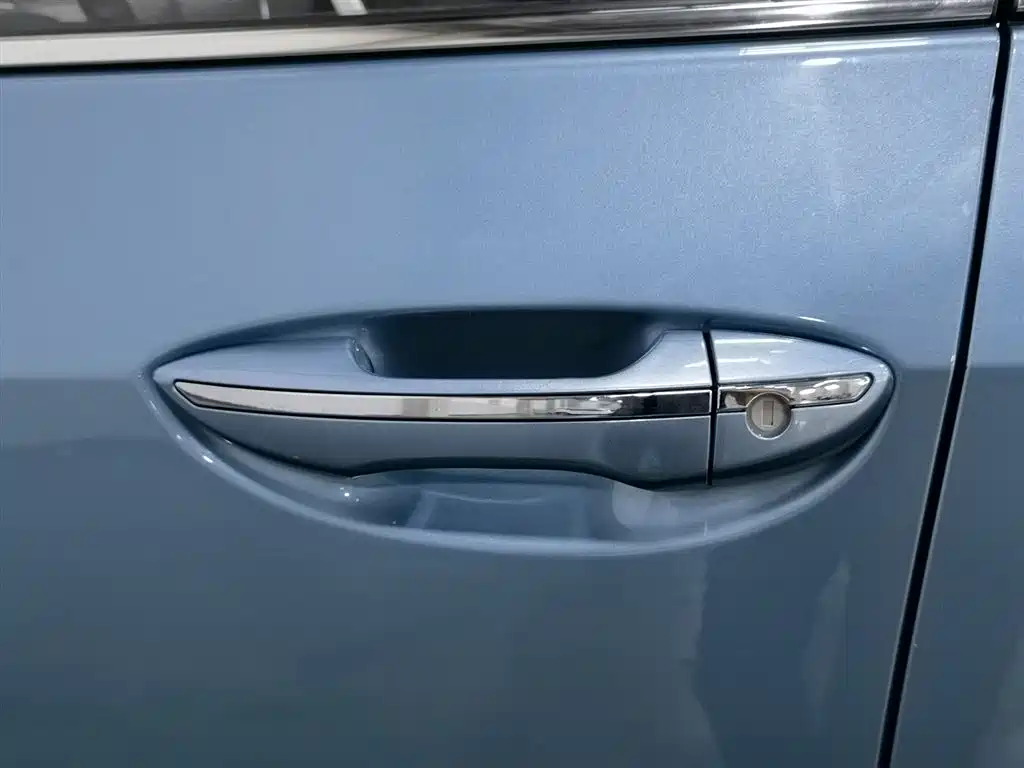 Corolla 2017 Facelift Hybrid 1.8L E-CVT Elite Edition
