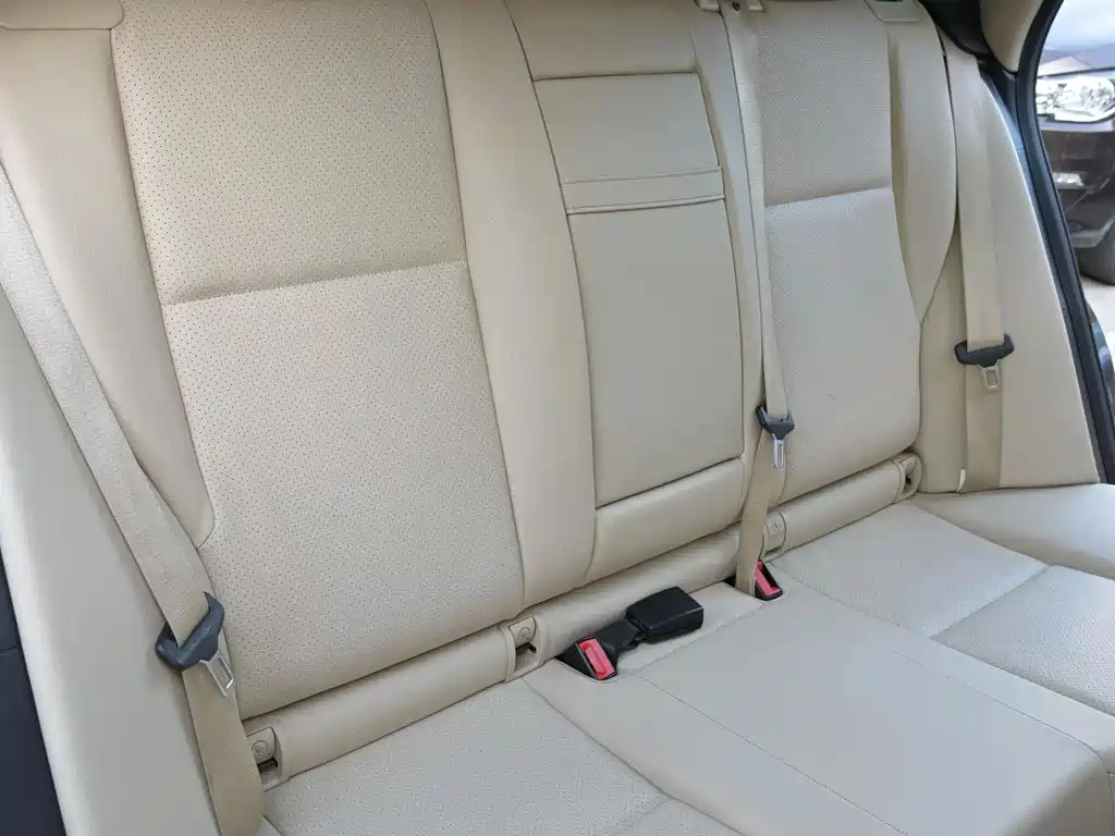 Mercedes-Benz GLK-Class 2013 GLK 300 4MATIC Dynamic Sunroof