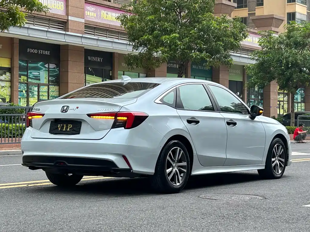 Honda Integra 2023 240TURBO CVT Tech Edition