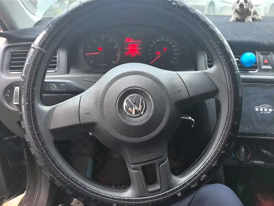 Santana 2013 1.6L Manual Fengshang Edition
