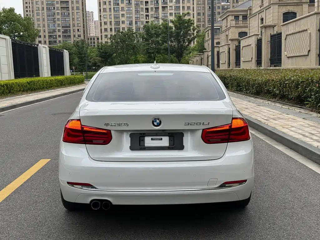 BMW 3 Series 2017 model 320Li Fashion
