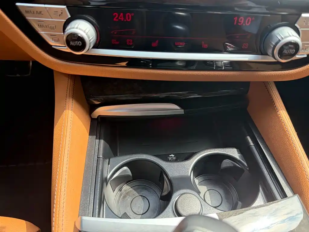 BMW 6 Series GT 2021 630i M Sport Package - фото 15