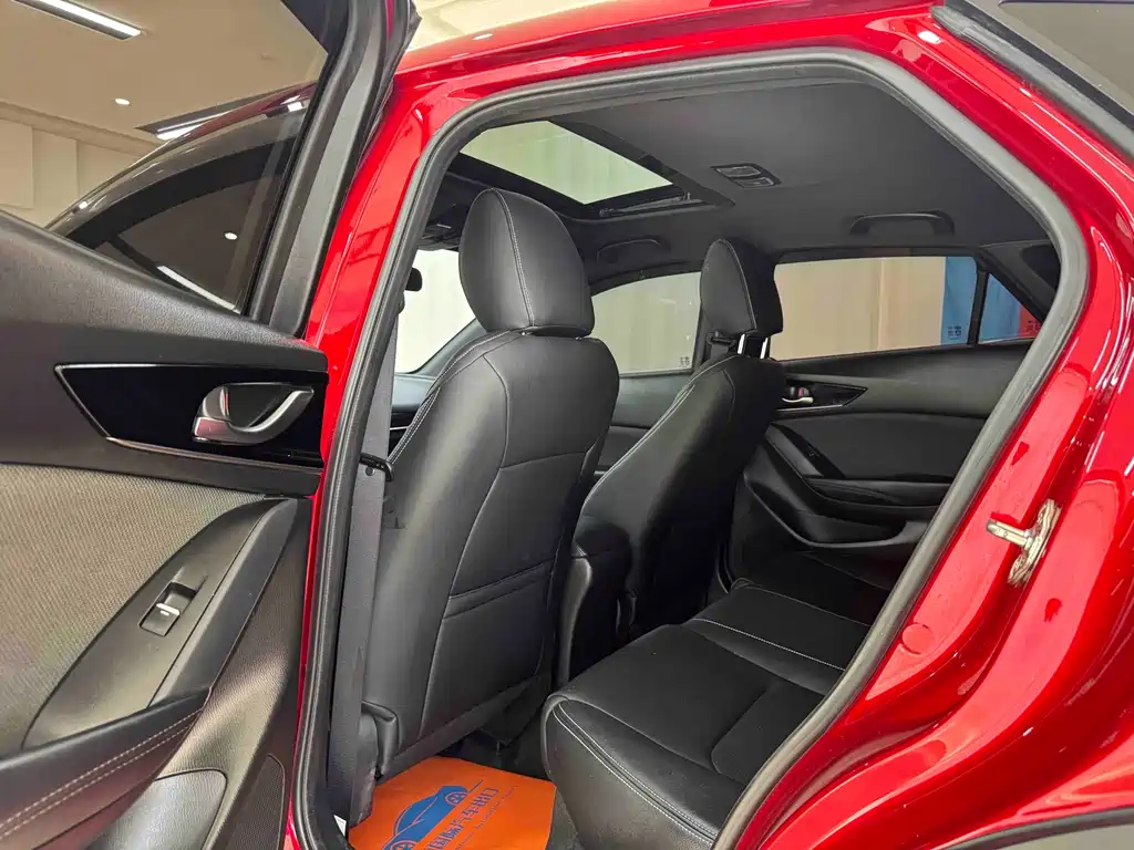 Mazda CX-4 2021 2.0L Auto FWD Blue Sky Exploration Edition