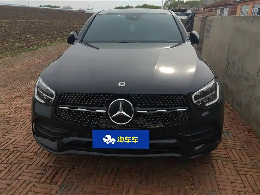 Mercedes-Benz GLC Coupe 2021 GLC 300 4MATIC