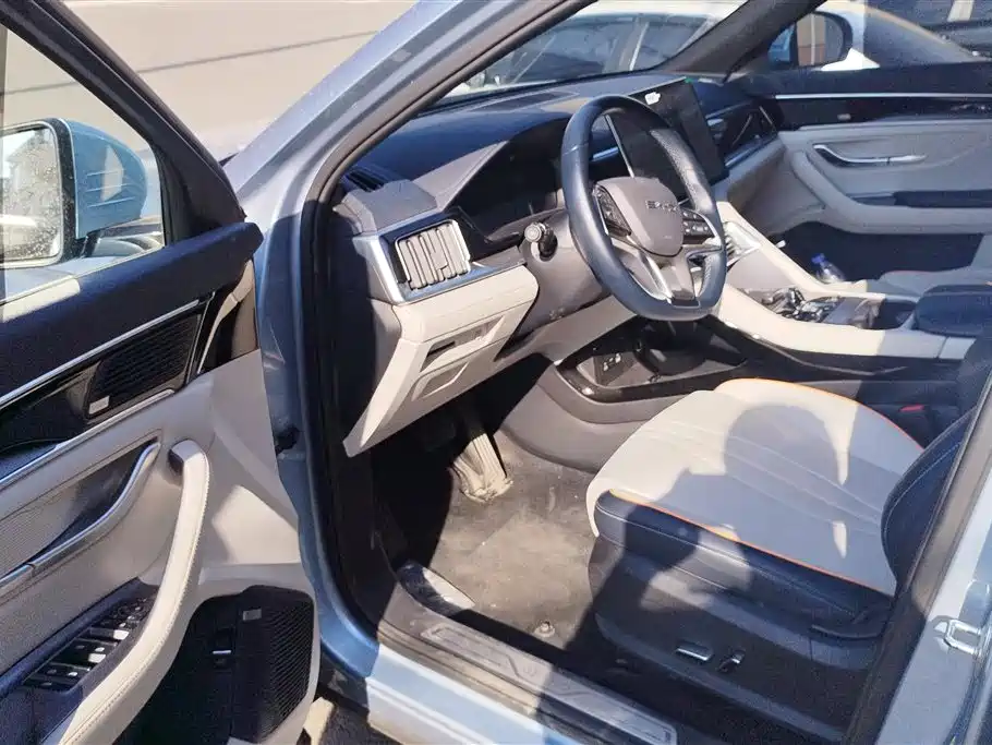 BYD Song PLUS EV Champion Edition 605KM Flagship PLUS 2023