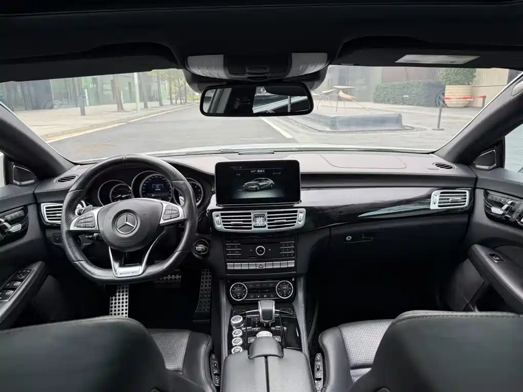 Mercedes-Benz CLS 63 AMG 4MATIC