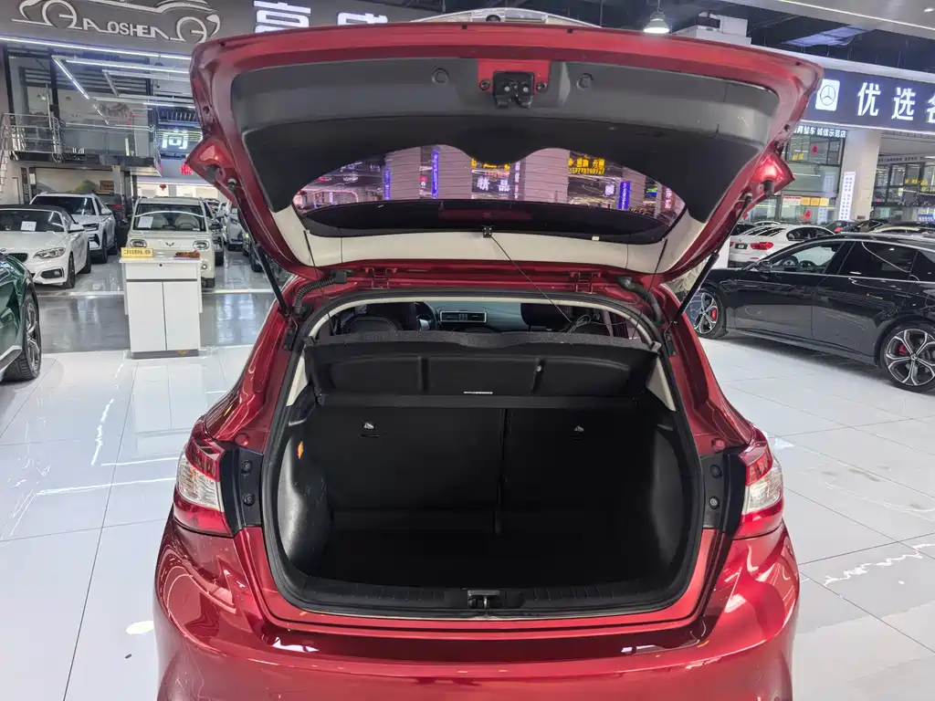 Nissan Tiida 2019 1.6L CVT Smart Edition China VI