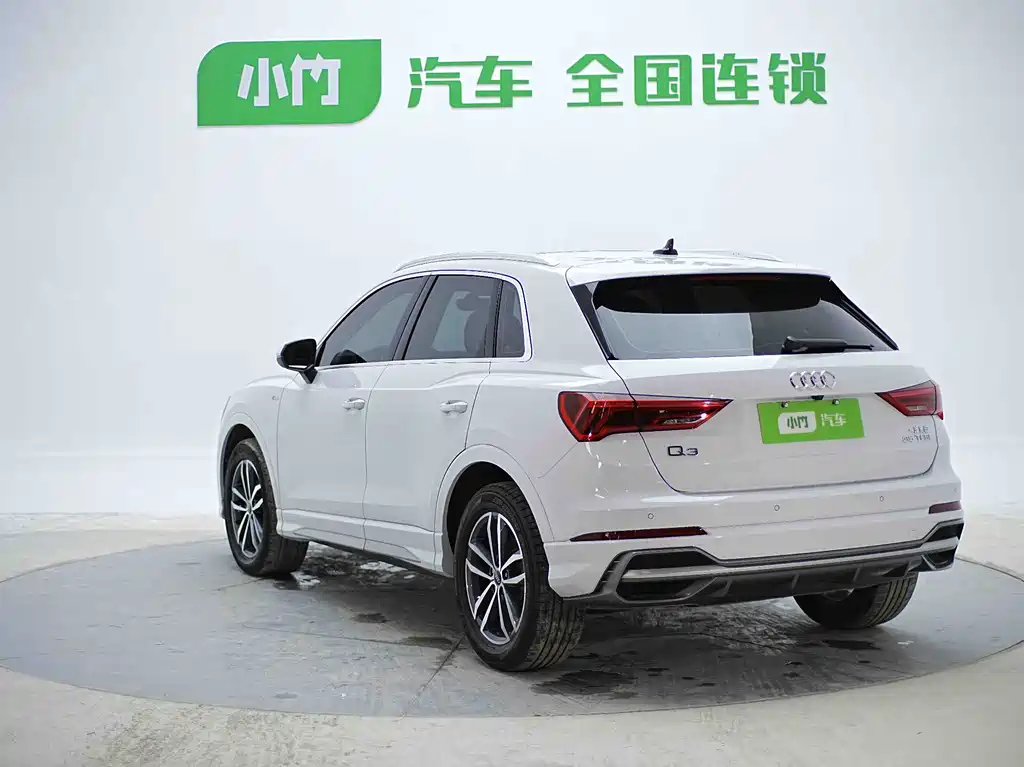 Audi Q3 2023 35 TFSI Entry Dynamic Edition (1.4T)