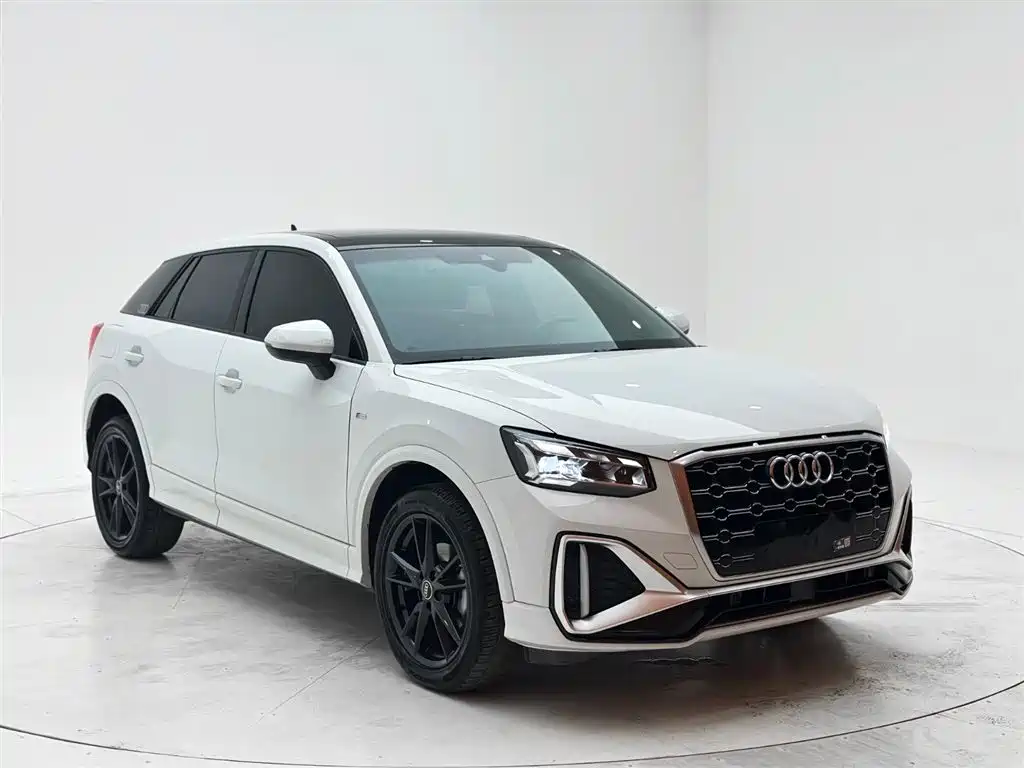 Audi Q2L 2022 35 TFSI Entry Dynamic