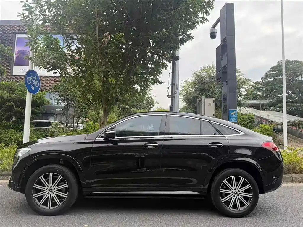 Mercedes-Benz GLE Coupe 2022 GLE 350 4MATIC Coupe SUV Fashion Edition