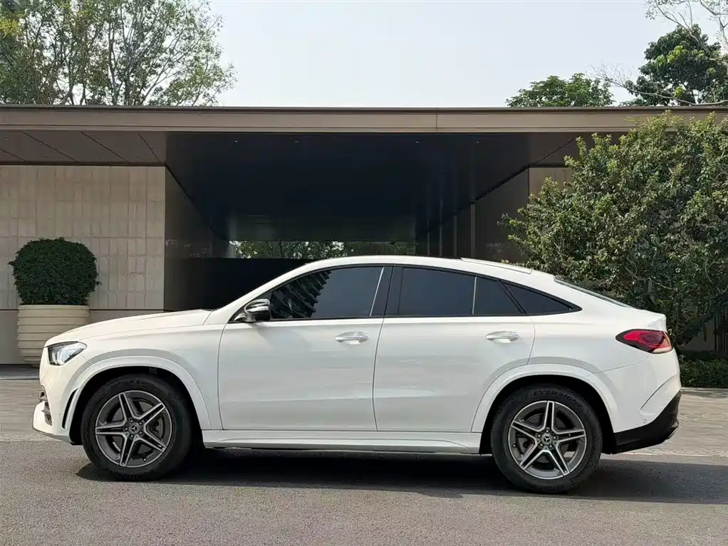 Mercedes-Benz GLE Coupe 2020 GLE 450 4MATIC Coupe SUV Fashion Edition