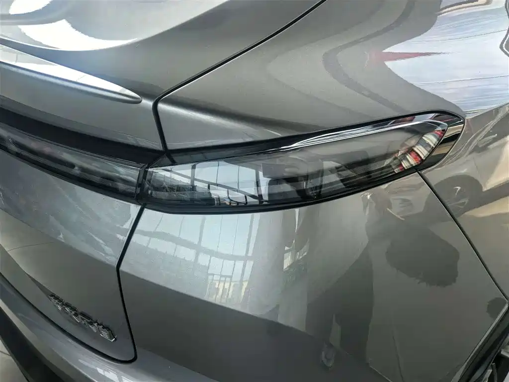 Onvo L60 2024 60kWh RWD