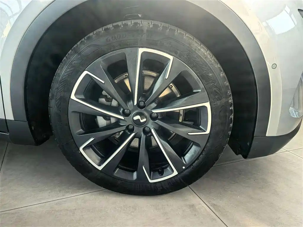 Onvo L60 2024 60kWh RWD