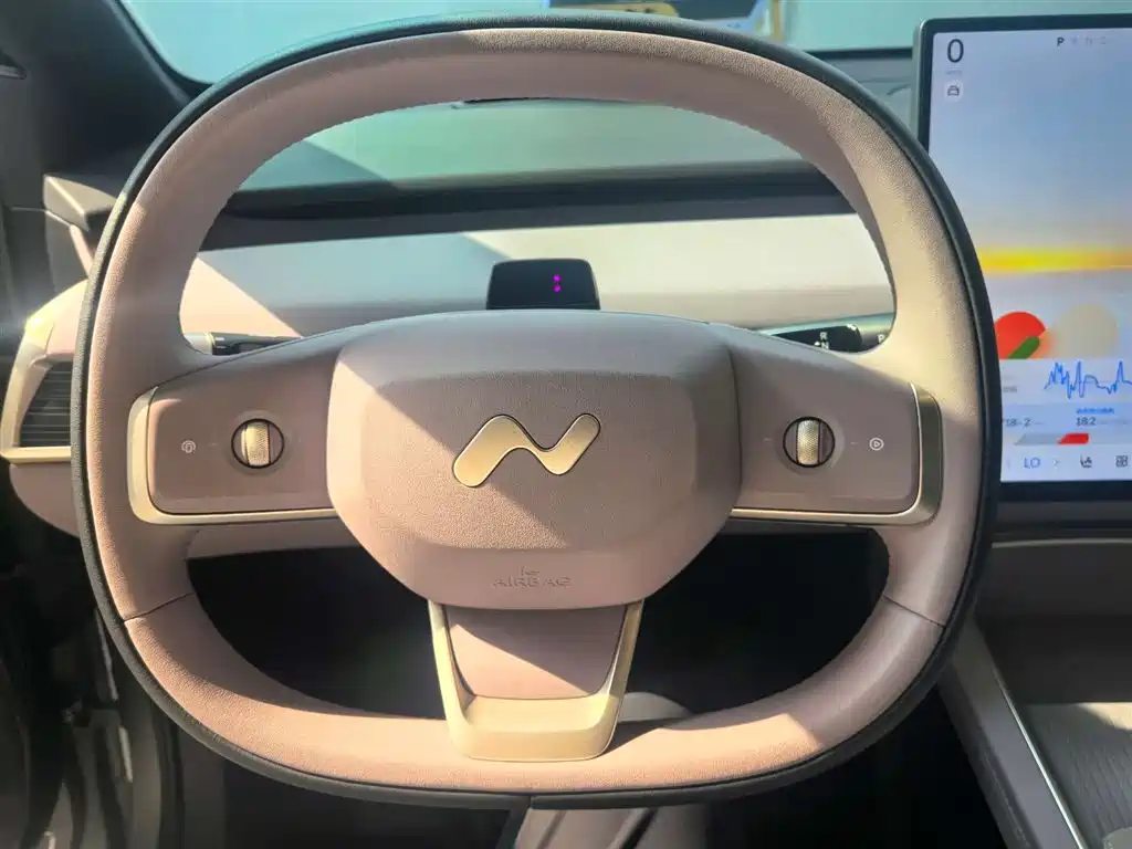 Onvo L60 2024 60kWh RWD