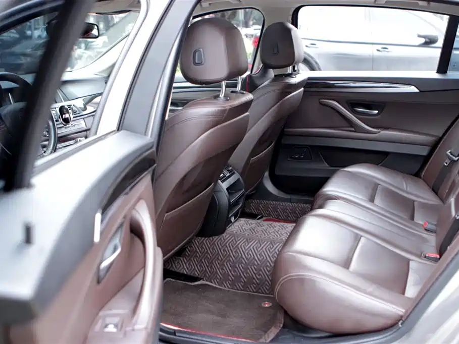 BMW 5 Series 2014 525Li Luxury Design Package - фото 11