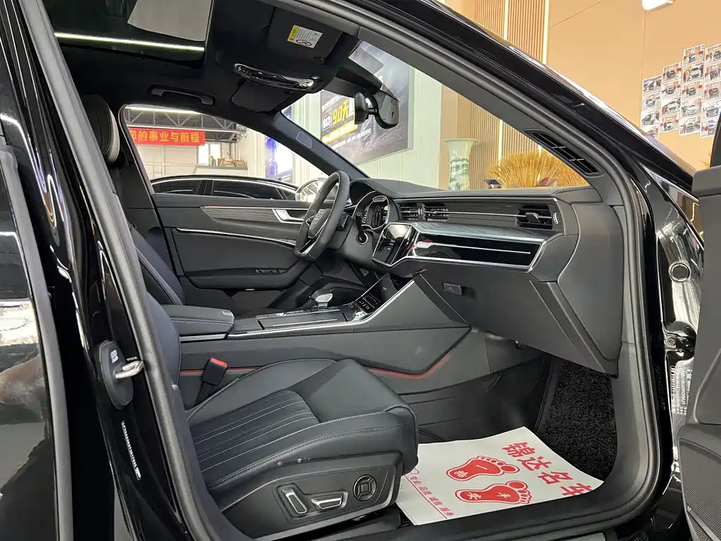 Audi A6L 2026 55 TFSI quattro Prestige Dynamic Edition