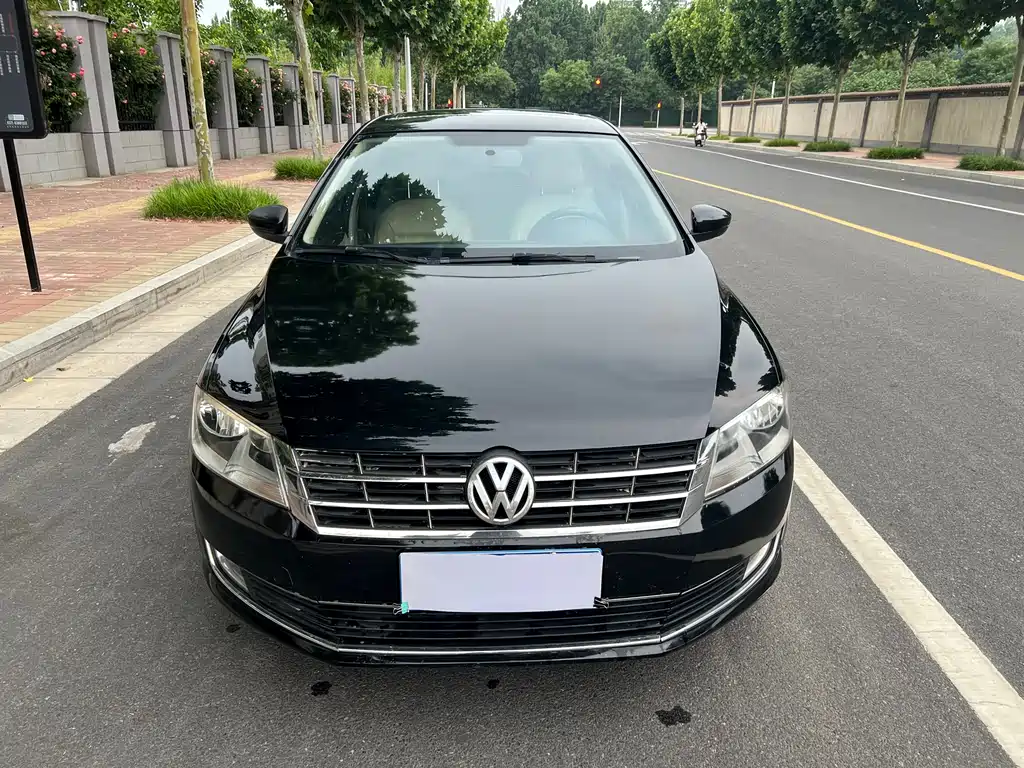 Volkswagen Lavida 2013 Classic Facelift 1.6L Automatic Comfort Edition