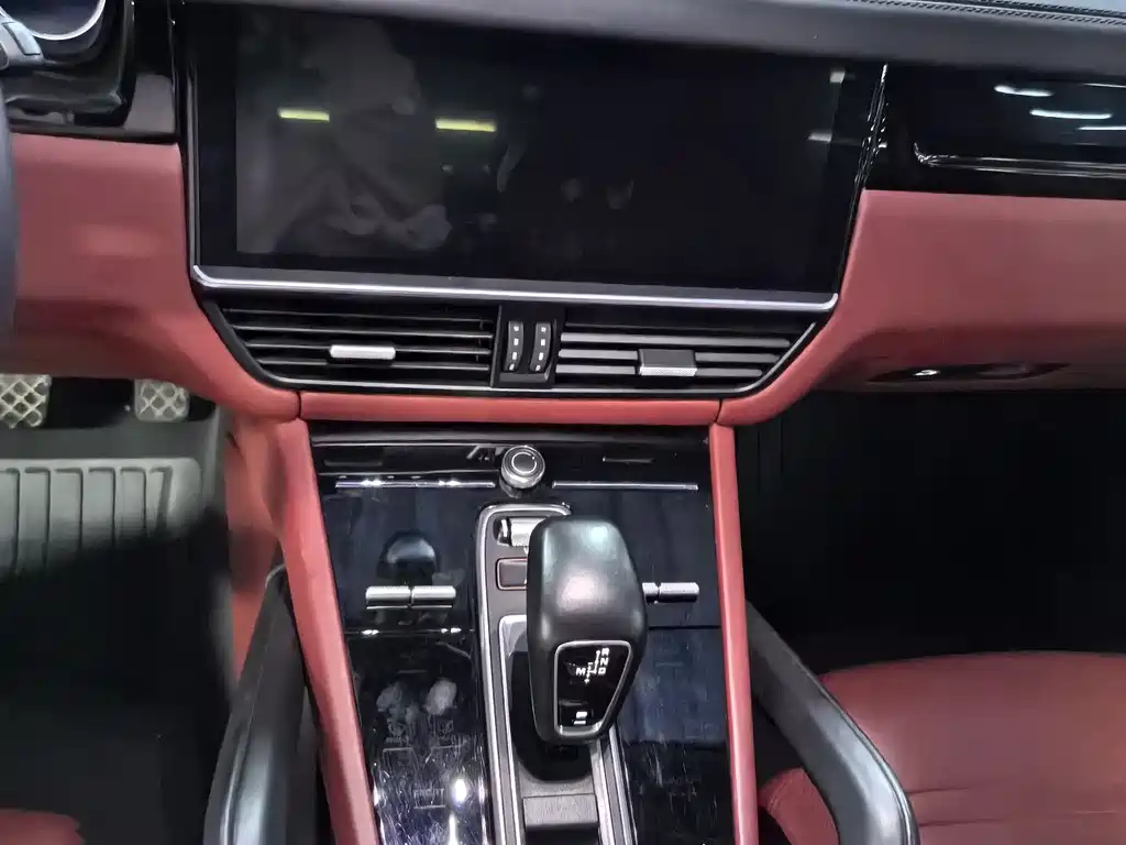 Porsche Cayenne E-Hybrid 2.0T