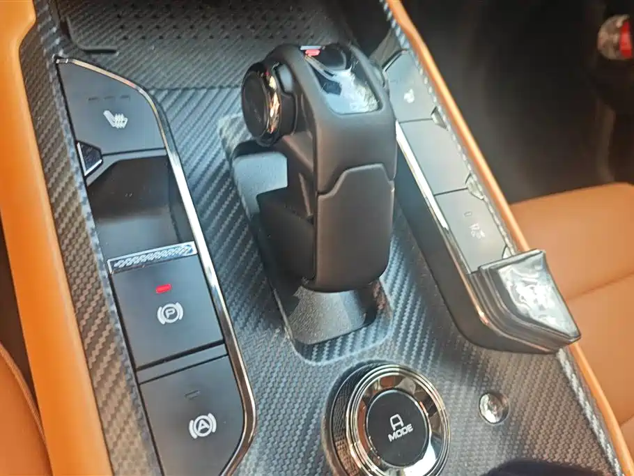 Haval Big Dog PLUS 2023 DHT-PHEV 105km Chao Dian Edition Plus