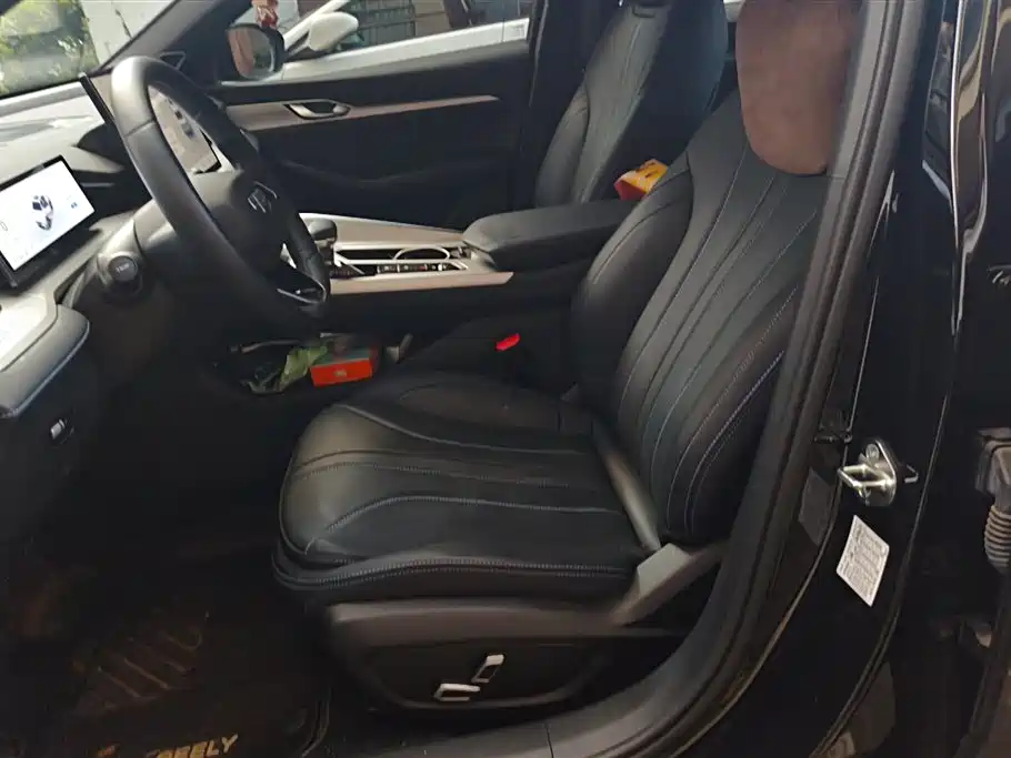 Geely Preface 2025 Dongfang Yao 1.5TD Kunlun Edition
