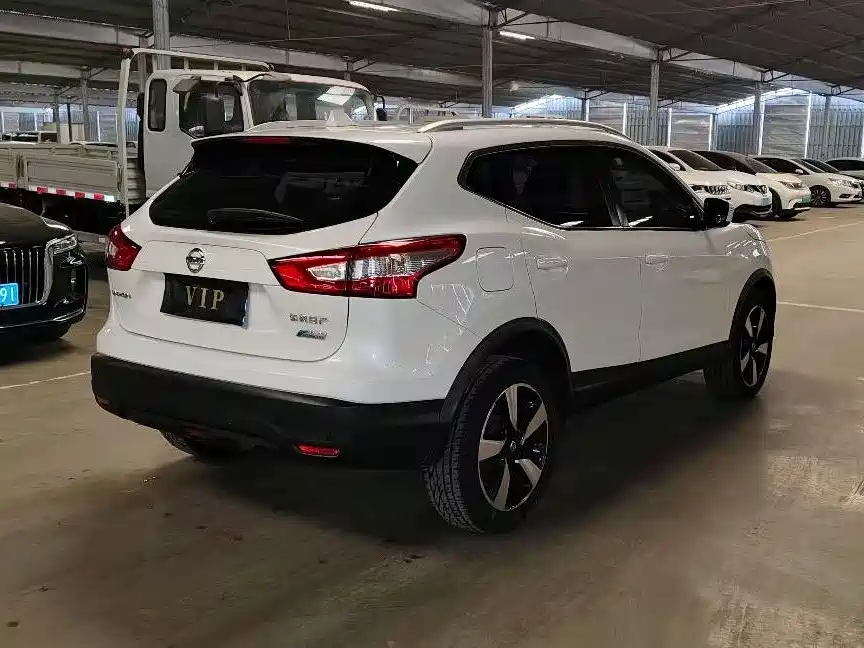Qashqai 2017 model 2.0L CVT Zhixiang Edition China V