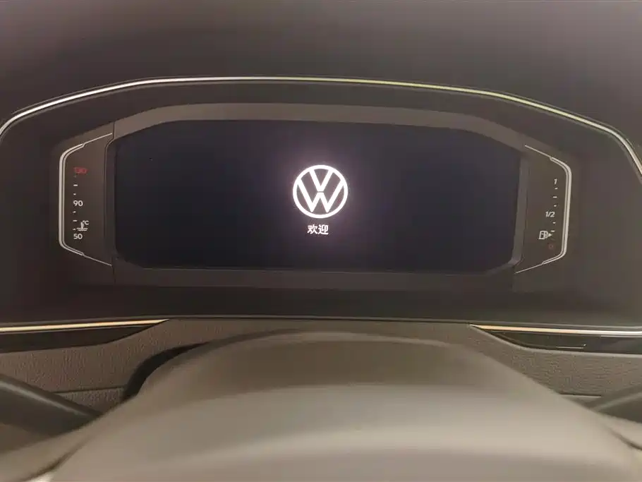 Magotan 2023 2 Million Units Commemorative Edition 330TSI DSG Luxury
