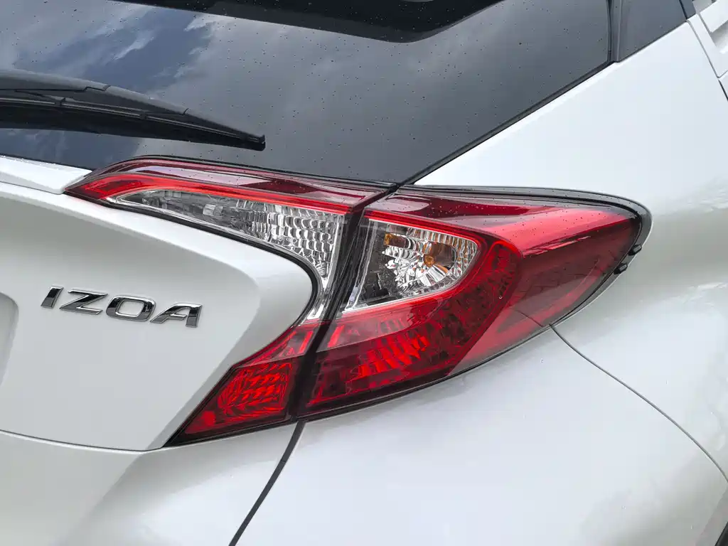 Toyota IZOA 2018 2.0L Yichi Edition China VI